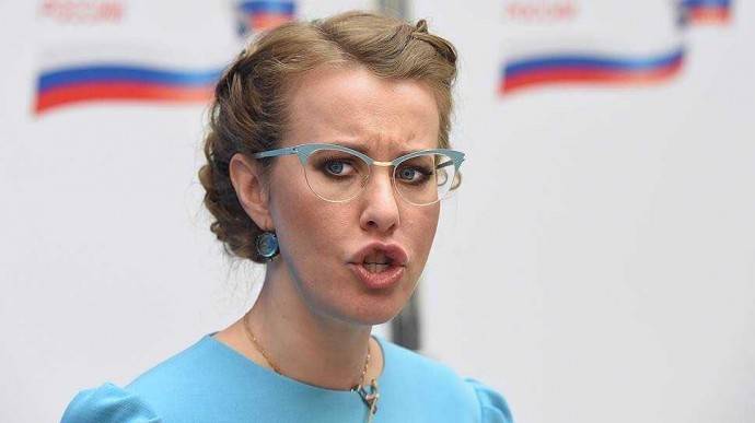 На фоне принятия закона об отвественности за намеренное распространение фейков о военных действиях, Ксения Собчак испугалась за свою шкуру и свернула своё новостное шоу На фоне принятия закона об отвественности за намеренное распространение фейков о военных действиях, Ксения Собчак испугалась за свою шкуру и свернула своё новостное шоу