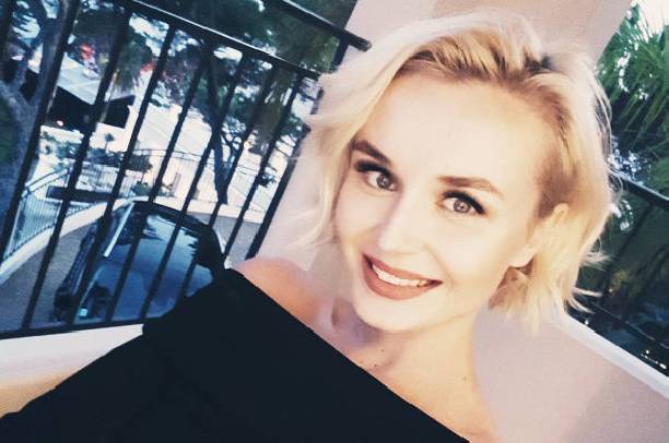 Полина Гагарина призналась, почему до сих пор не показала дочку Полина Гагарина призналась, почему до сих пор не показала дочку