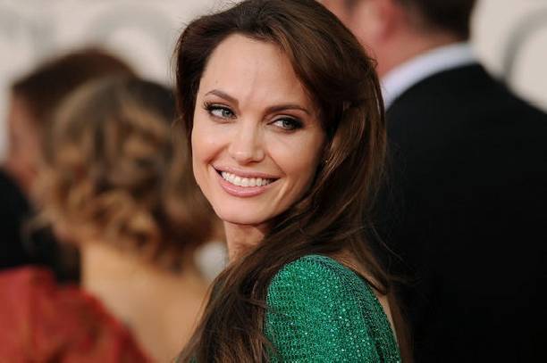 Новые соседи жалуются на Анджелину Джоли