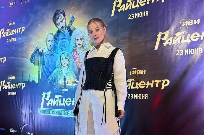 «Такого вы точно не видели»: Кристина Асмус поделилась фотографиями с голым задом со съемок нового сериала. ТОП фото обнаженной Кристины Асмус в кино «Такого вы точно не видели»: Кристина Асмус поделилась фотографиями с голым задом со съемок нового сериала. ТОП фото обнаженной Кристины Асмус в кино