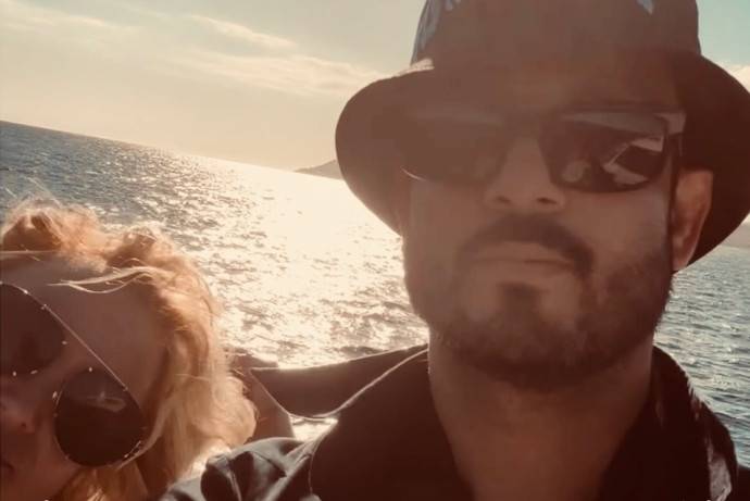 Бритни Спирс вывезла нового бойфренда на морскую прогулку Бритни Спирс вывезла нового бойфренда на морскую прогулку