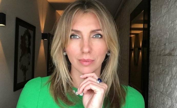 Светлана Бондарчук не появилась на похоронах бывшей свекрови Светлана Бондарчук не появилась на похоронах бывшей свекрови