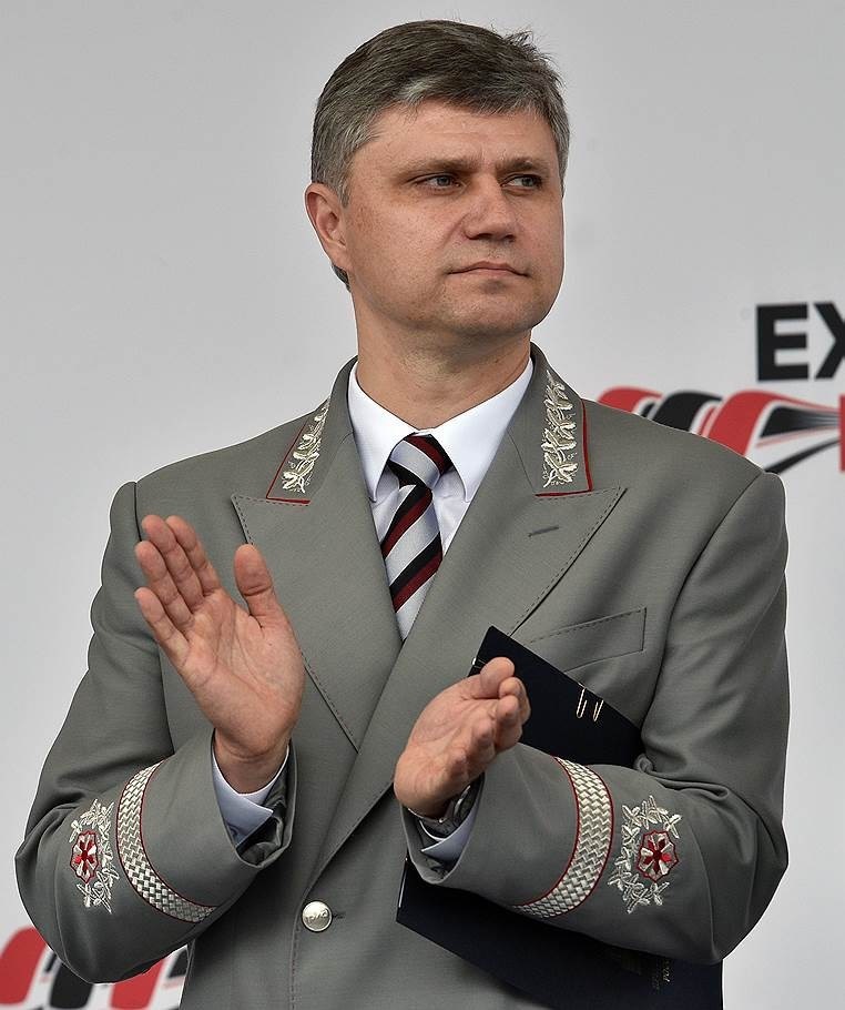 Олег Белозёров: 17 лет в транспортной отрасли РФ