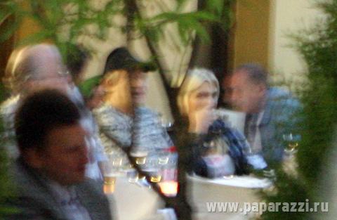 Дмитрий Дибров с женой ужинают Дмитрий Дибров с женой ужинают