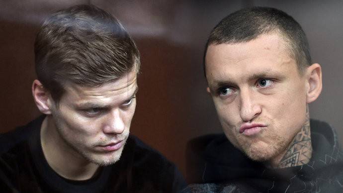 Александр Кокорин и Павел Мамаев останутся за решёткой ещё на два месяца