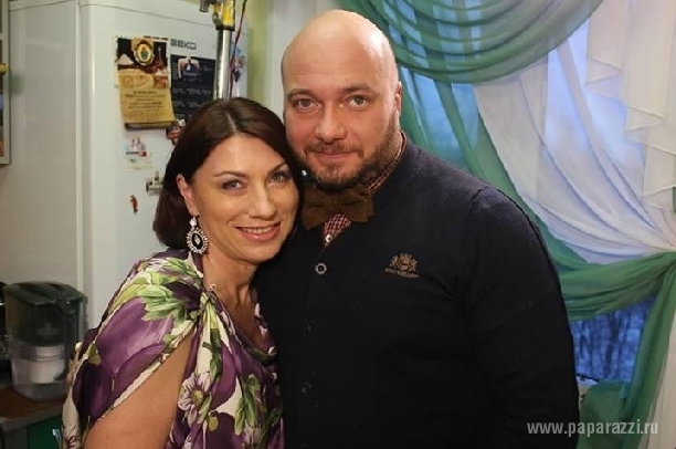 Роза Сябитова опять увела чужого жениха Роза Сябитова опять увела чужого жениха