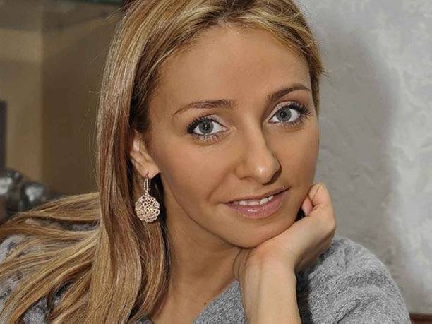 Татьяна Навка решила отдать дочь в школу талантов Татьяна Навка решила отдать дочь в школу талантов
