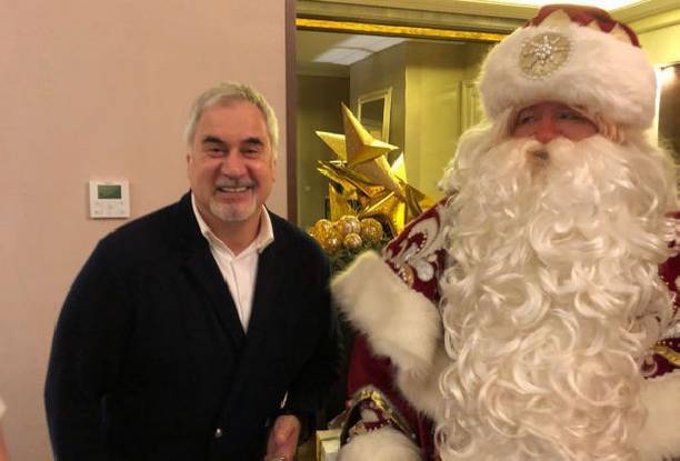 Валерий Меладзе показал свою силу на новой фотографии Валерий Меладзе показал свою силу на новой фотографии