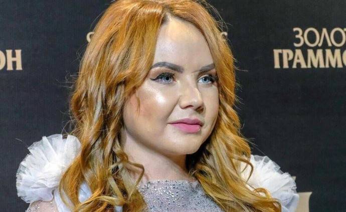 Налоговая заблокировала счета находящейся в коме певицы Макsим Налоговая заблокировала счета находящейся в коме певицы Макsим