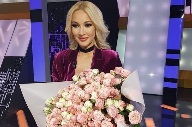 "Вы в опасности": Лера Кудрявцева высказалась о никчёмной жизни хейтеров "Вы в опасности": Лера Кудрявцева высказалась о никчёмной жизни хейтеров