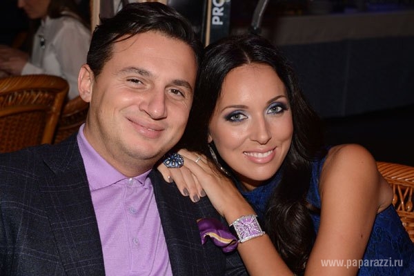 Алсу рассказала о том, что сейчас происходит в ее семейной жизни Алсу рассказала о том, что сейчас происходит в ее семейной жизни