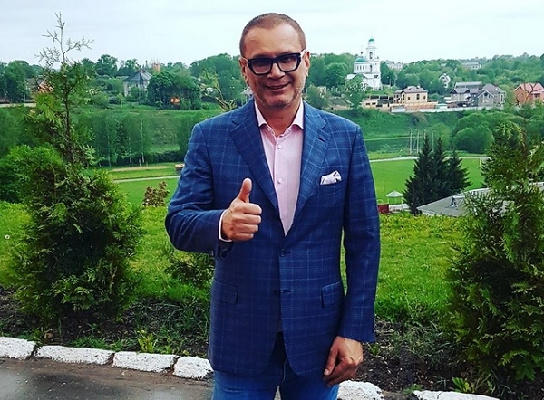 Скандал с нецензурным поведением Андрея Ковалева на премии RU.TV набирает обороты Скандал с нецензурным поведением Андрея Ковалева на премии RU.TV набирает обороты