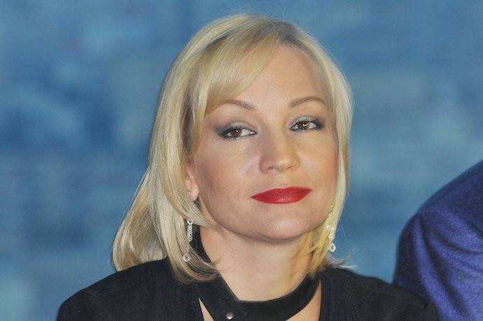 Татьяна Буланова рассказала о беременности и судьбе своего свадебного платья, которое критиковали в Сети Татьяна Буланова рассказала о беременности и судьбе своего свадебного платья, которое критиковали в Сети