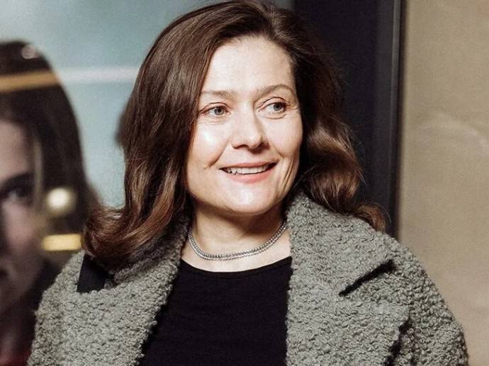 Располневшая Мария Голубкина наконец-то пришла в спортзал Располневшая Мария Голубкина наконец-то пришла в спортзал