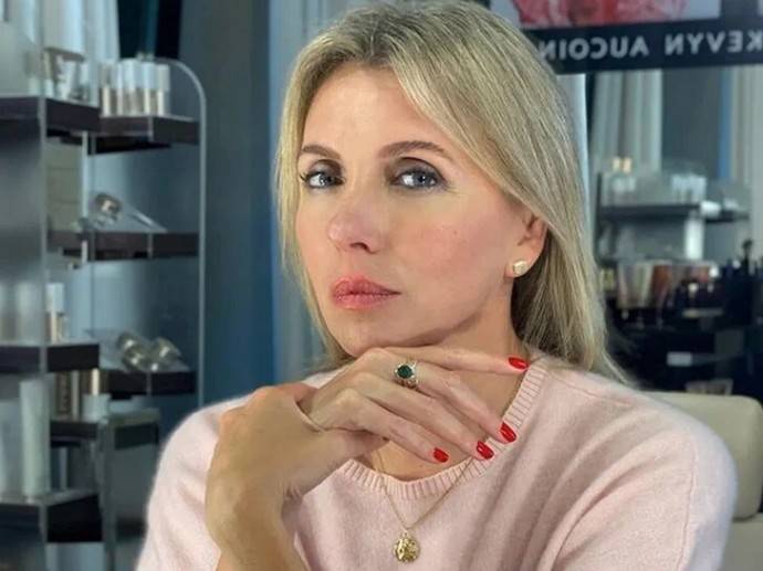 «Это испытание»: замужняя Светлана Бондарчук призналась, что до сих пор испытывает чувства к Фёдору Бондарчуку «Это испытание»: замужняя Светлана Бондарчук призналась, что до сих пор испытывает чувства к Фёдору Бондарчуку