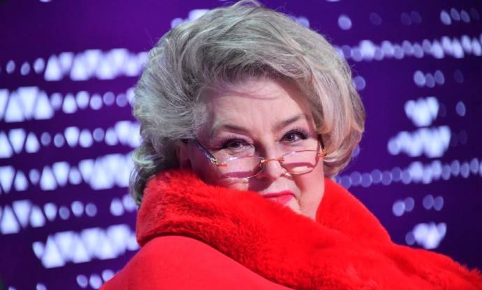 Алла Пугачева поздравила Татьяну Тарасову с днем рождения в соцсети, но на праздник не явилась Алла Пугачева поздравила Татьяну Тарасову с днем рождения в соцсети, но на праздник не явилась