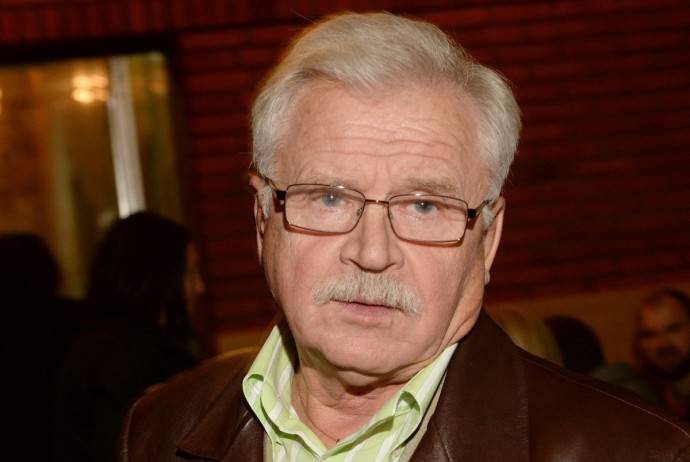 Сергей Никоненко попал в реанимацию с коронавирусом Сергей Никоненко попал в реанимацию с коронавирусом