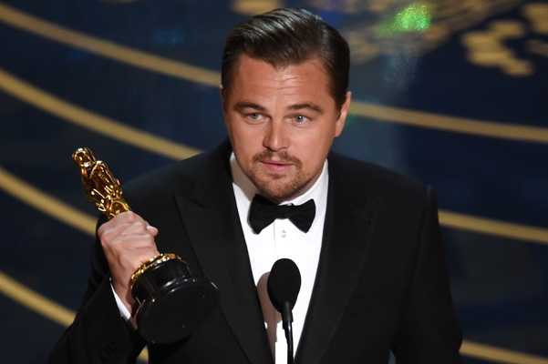 Прошедшая церемония Оскар запомнилась долгожданным триумфом Леонардо Ди Каприо и огромными бриллиантами