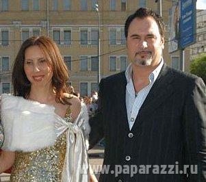 Валерий Меладзе на самом деле не разводился с женой