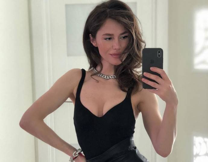 Жена любовника Алексы отметила 30-летие и подвела итоги прожитого года Жена любовника Алексы отметила 30-летие и подвела итоги прожитого года