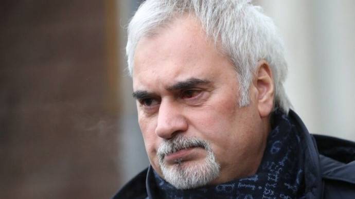 Концерты Валерия Меладзе отменяют на год вперёд, а где-то ухмыляясь потирает руки Володя Пресняков Концерты Валерия Меладзе отменяют на год вперёд, а где-то ухмыляясь потирает руки Володя Пресняков