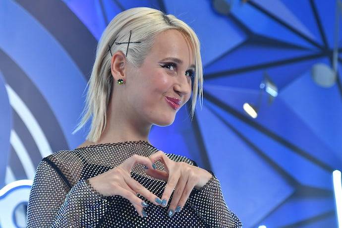 «Мама выглядит великолепно»: Клава Кока поздравила родителей с годовщиной свадьбы и выложила семейные фото «Мама выглядит великолепно»: Клава Кока поздравила родителей с годовщиной свадьбы и выложила семейные фото