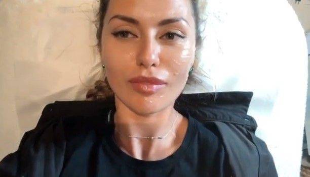 Виктория Боня засняла на видео болезненную процедуру уменьшения овала лица