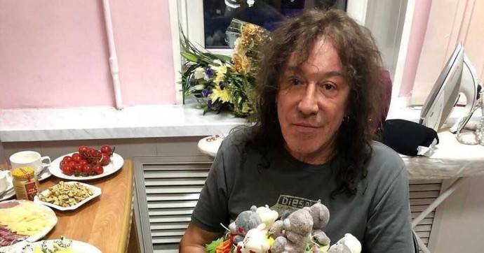 Владимир Кузьмин снова женился Владимир Кузьмин снова женился