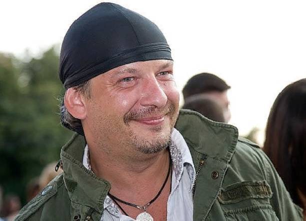Дмитрий Марьянов скончался на 48-ом году жизни Дмитрий Марьянов скончался на 48-ом году жизни