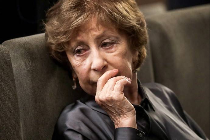 «Она перешла все грани»: 84-летнюю Лию Ахеджакову обвиняют в госизмене «Она перешла все грани»: 84-летнюю Лию Ахеджакову обвиняют в госизмене