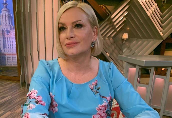 Наталья Гулькина дала совет как заработать Тарзану и Наташе Королевой Наталья Гулькина дала совет как заработать Тарзану и Наташе Королевой