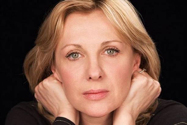 Елена Яковлева рассказала, как складывается общение с сыном и его женой Елена Яковлева рассказала, как складывается общение с сыном и его женой