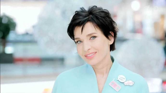 57-летняя Алиса Мон поделилась, что всё ещё надеется встретить «нормального мужика» 57-летняя Алиса Мон поделилась, что всё ещё надеется встретить «нормального мужика»