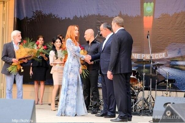 Певица Максим стала заслуженной артисткой Певица Максим стала заслуженной артисткой