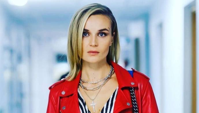 Полина Гагарина впервые прокомментировала развод с Дмитрием Исхаковым Полина Гагарина впервые прокомментировала развод с Дмитрием Исхаковым