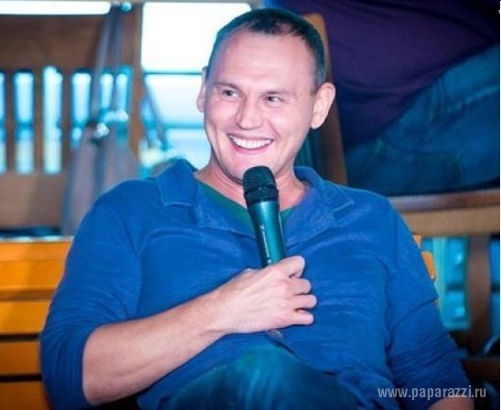 Степан Меньщиков вывел в свет беременную подругу Степан Меньщиков вывел в свет беременную подругу