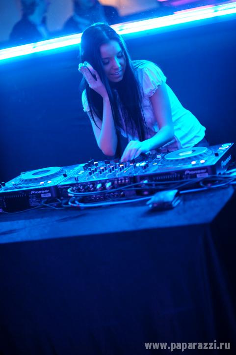 Марина Матвеева стала DJ Марина Матвеева стала DJ
