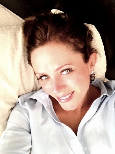 Юля Началова совсем забыла про родных и близких Юля Началова совсем забыла про родных и близких