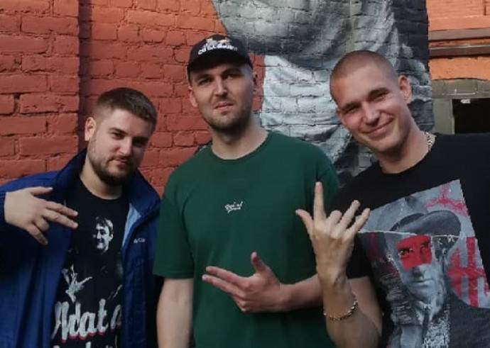 Создатель шоу Versus Battle Ресторатор (Александр Тимарцев) прокомментировал смерть репера Энди Картрайта Создатель шоу Versus Battle Ресторатор (Александр Тимарцев) прокомментировал смерть репера Энди Картрайта