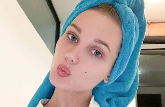 Кристина Асмус объяснила, почему не умывается водой Кристина Асмус объяснила, почему не умывается водой