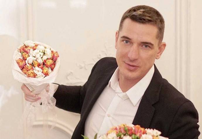 «У подписчиц зачесалось?»: на фоне развода с Ксений Бородиной, одинокие женщины начали битву за Курбана Омарова «У подписчиц зачесалось?»: на фоне развода с Ксений Бородиной, одинокие женщины начали битву за Курбана Омарова