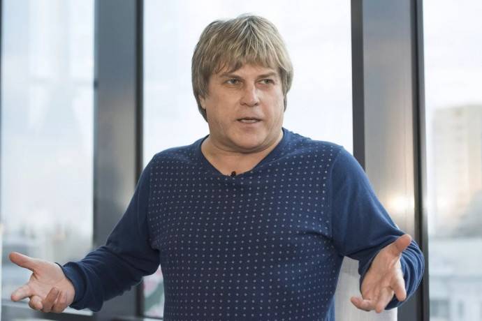 Алексей Глызин объяснил, почему после развода в Иваном Телегиным Пелагея обречена на одиночество Алексей Глызин объяснил, почему после развода в Иваном Телегиным Пелагея обречена на одиночество