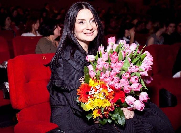 «В моем роду такого никогда не было»: 55-летняя Екатерина Стриженова стала трижды бабушкой «В моем роду такого никогда не было»: 55-летняя Екатерина Стриженова стала трижды бабушкой