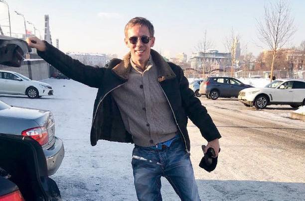 Саша Артемова встала на защиту Алексея Панина Саша Артемова встала на защиту Алексея Панина