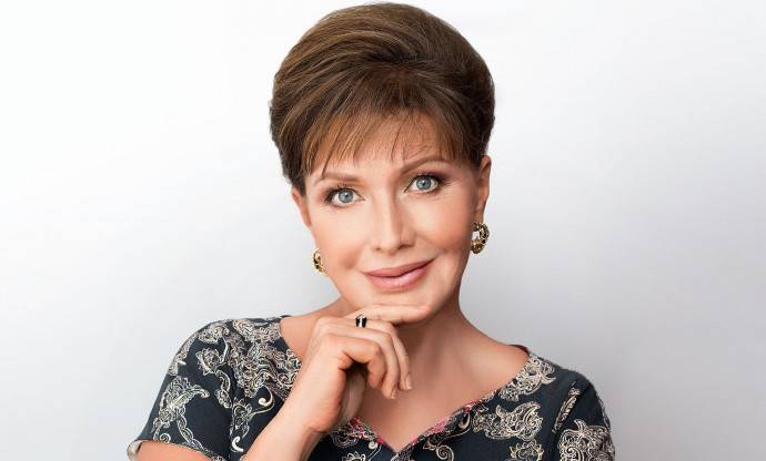 Елена Проклова воссоединилась с третьим супругом Елена Проклова воссоединилась с третьим супругом