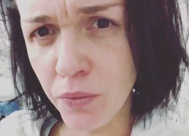 Певица Слава разразилась критикой в адрес ток-шоу и правительства РФ