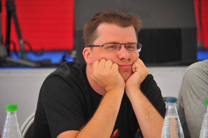 Гарик Харламов извинился перед Валерием Меладзе, творчество которого ранее высмеял Гарик Харламов извинился перед Валерием Меладзе, творчество которого ранее высмеял