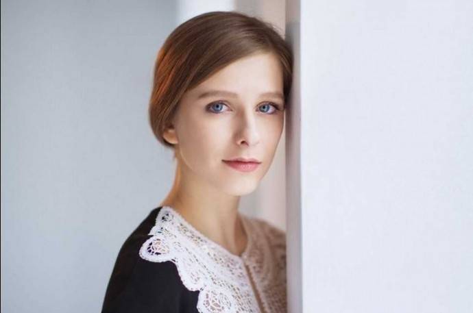 Лиза Арзамасова впервые показала лицо сына от Ильи Авербуха Лиза Арзамасова впервые показала лицо сына от Ильи Авербуха