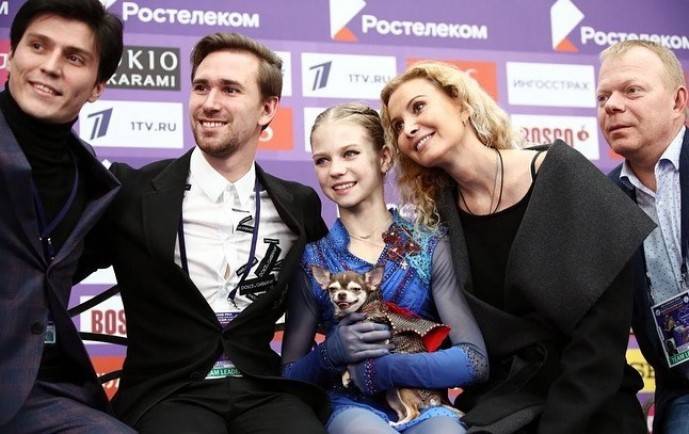Александра Трусова прокомментировала свой уход от Этери Тутберидзе к Евгению Плющенко Александра Трусова прокомментировала свой уход от Этери Тутберидзе к Евгению Плющенко
