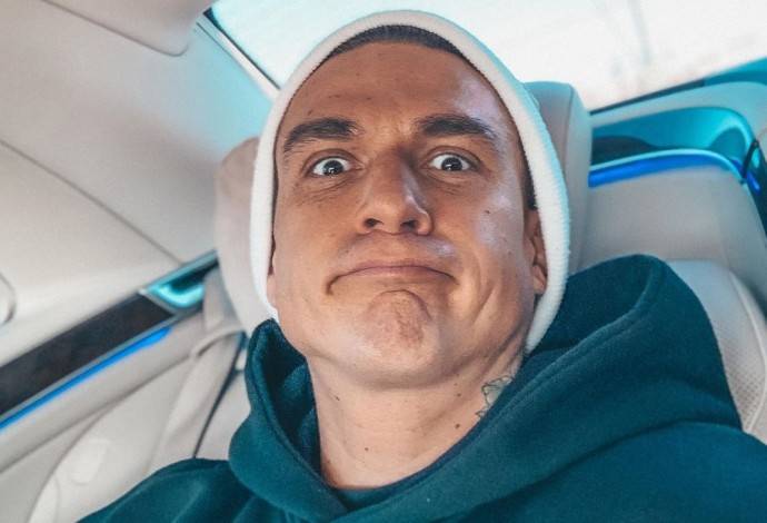 Влад Топалов обматерил своих подписчиков Влад Топалов обматерил своих подписчиков